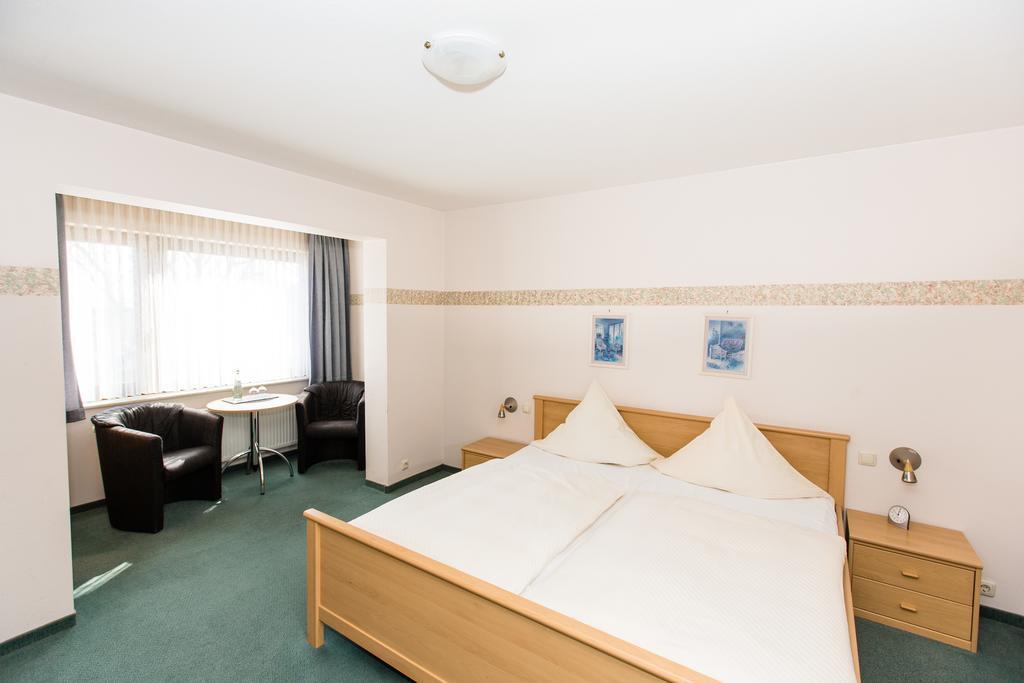 Hotel Roeb Nideggen Dış mekan fotoğraf