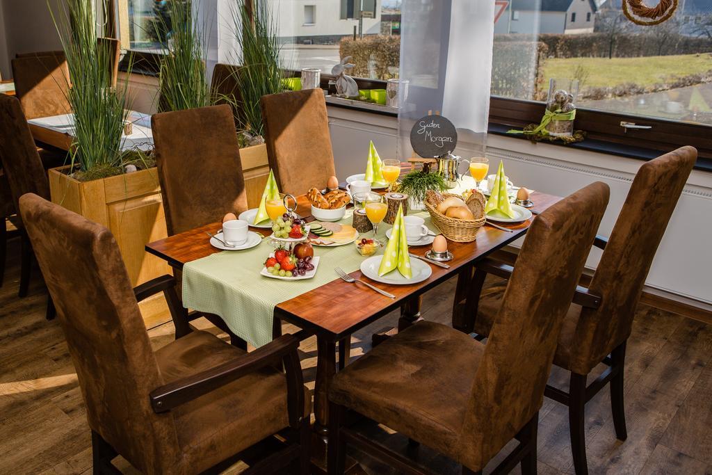 Hotel Roeb Nideggen Dış mekan fotoğraf