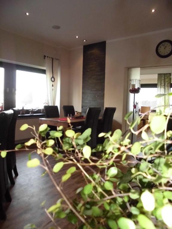 Hotel Roeb Nideggen Dış mekan fotoğraf