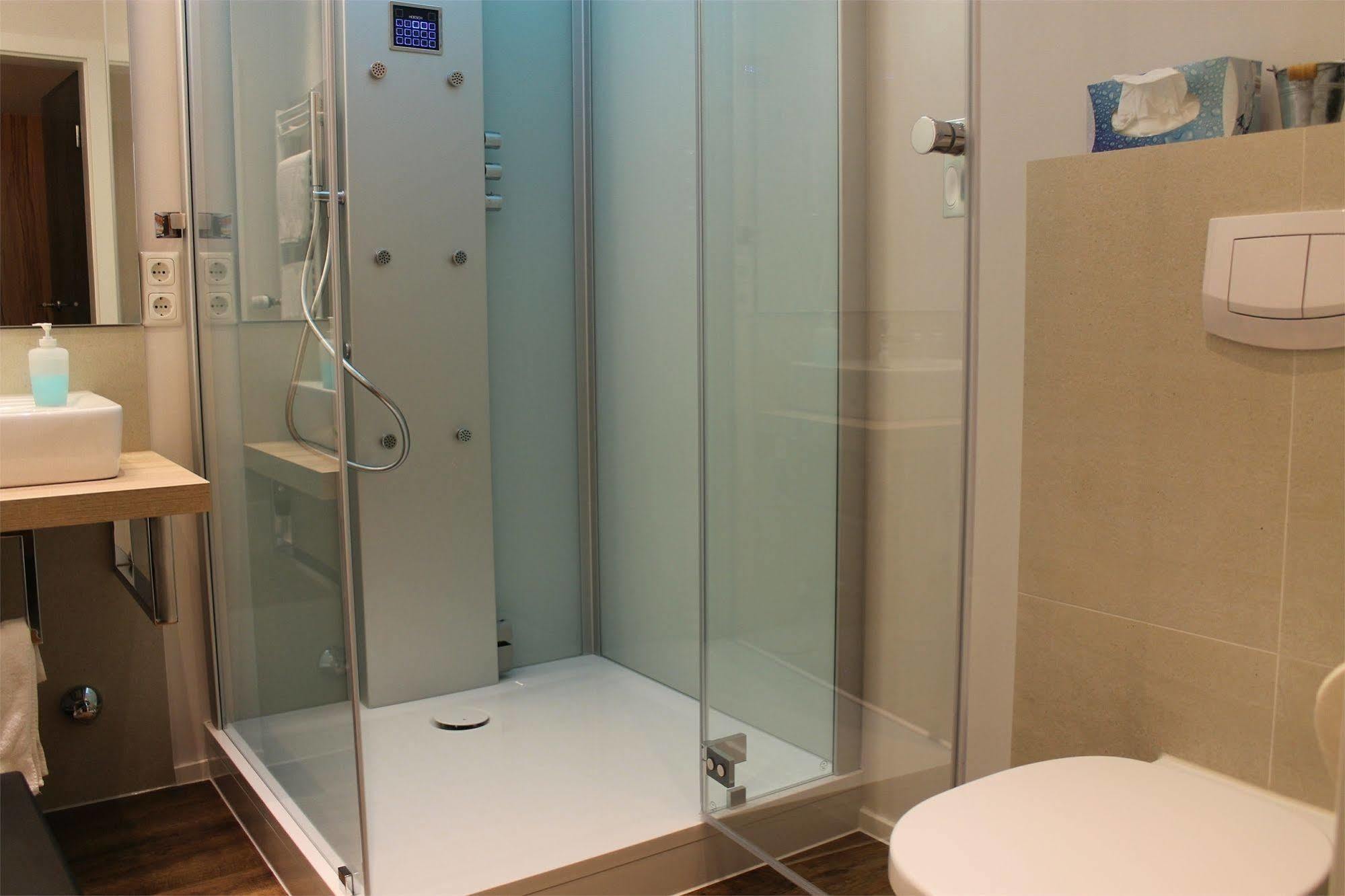 Hotel Roeb Nideggen Dış mekan fotoğraf